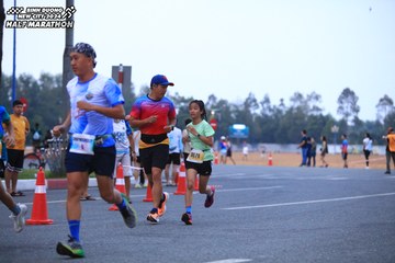 BINH DUONG NEW CITY HALF MARATHON 2024 - Ảnh #1727927