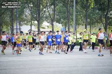BINH DUONG NEW CITY HALF MARATHON 2024 - Ảnh #1729758