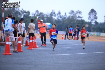 BINH DUONG NEW CITY HALF MARATHON 2024 - Ảnh #1727950