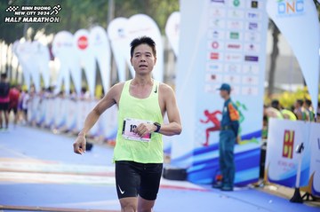 BINH DUONG NEW CITY HALF MARATHON 2024 - Ảnh #1762723