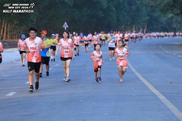 BINH DUONG NEW CITY HALF MARATHON 2024 - Ảnh #1771821