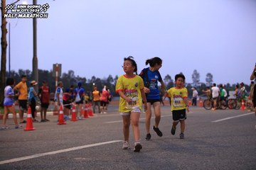 BINH DUONG NEW CITY HALF MARATHON 2024 - Ảnh #1728345