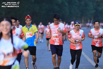 BINH DUONG NEW CITY HALF MARATHON 2024 - Ảnh #1750913