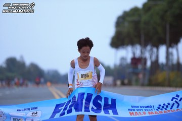 BINH DUONG NEW CITY HALF MARATHON 2024 - Ảnh #1727465