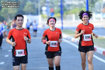 BINH DUONG NEW CITY HALF MARATHON 2024 - Ảnh #1770537