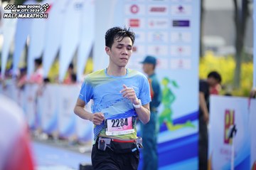 BINH DUONG NEW CITY HALF MARATHON 2024 - Ảnh #1758728