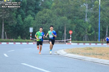 BINH DUONG NEW CITY HALF MARATHON 2024 - Ảnh #1735803