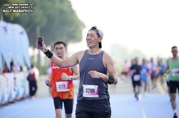 BINH DUONG NEW CITY HALF MARATHON 2024 - Ảnh #1759938