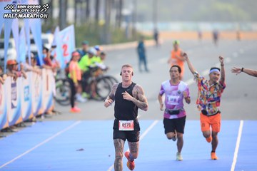 BINH DUONG NEW CITY HALF MARATHON 2024 - Ảnh #1739217
