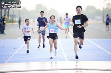 BINH DUONG NEW CITY HALF MARATHON 2024 - Ảnh #1756971