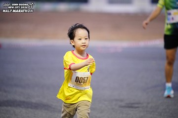 BINH DUONG NEW CITY HALF MARATHON 2024 - Ảnh #1725836