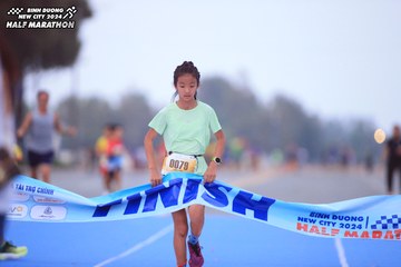 BINH DUONG NEW CITY HALF MARATHON 2024 - Ảnh #1728897
