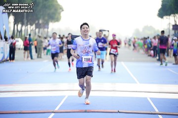BINH DUONG NEW CITY HALF MARATHON 2024 - Ảnh #1759031