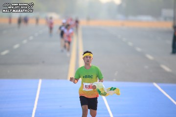 BINH DUONG NEW CITY HALF MARATHON 2024 - Ảnh #1740902