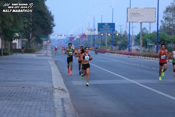 BINH DUONG NEW CITY HALF MARATHON 2024 - Ảnh #1764451