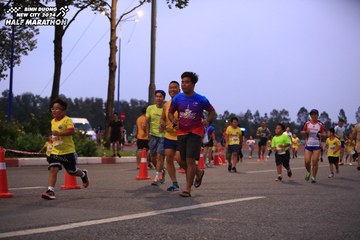 BINH DUONG NEW CITY HALF MARATHON 2024 - Ảnh #1728369