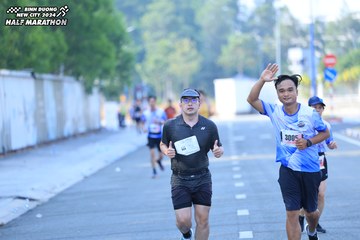 BINH DUONG NEW CITY HALF MARATHON 2024 - Ảnh #1770243