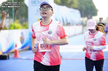 BINH DUONG NEW CITY HALF MARATHON 2024 - Ảnh #1764953