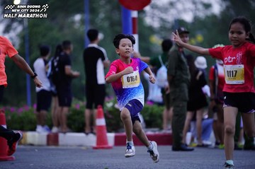 BINH DUONG NEW CITY HALF MARATHON 2024 - Ảnh #1725043