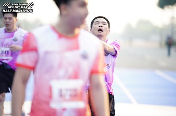 BINH DUONG NEW CITY HALF MARATHON 2024 - Ảnh #1758110