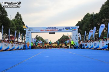 BINH DUONG NEW CITY HALF MARATHON 2024 - Ảnh #1729376