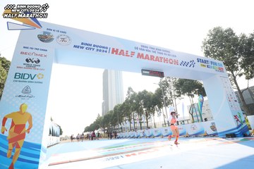 BINH DUONG NEW CITY HALF MARATHON 2024 - Ảnh #1818916