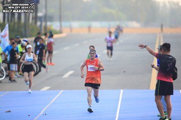 BINH DUONG NEW CITY HALF MARATHON 2024 - Ảnh #1740277