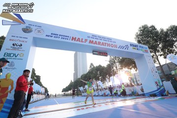BINH DUONG NEW CITY HALF MARATHON 2024 - Ảnh #1819314