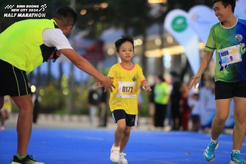 BINH DUONG NEW CITY HALF MARATHON 2024 - Ảnh #1727682