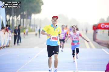 BINH DUONG NEW CITY HALF MARATHON 2024 - Ảnh #1757406
