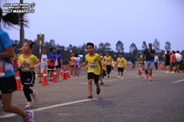 BINH DUONG NEW CITY HALF MARATHON 2024 - Ảnh #1728311