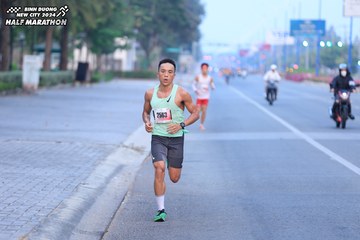 BINH DUONG NEW CITY HALF MARATHON 2024 - Ảnh #1765130