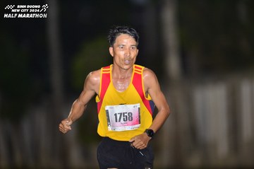BINH DUONG NEW CITY HALF MARATHON 2024 - Ảnh #1755602