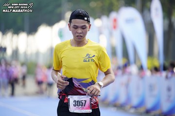 BINH DUONG NEW CITY HALF MARATHON 2024 - Ảnh #1759841