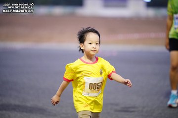 BINH DUONG NEW CITY HALF MARATHON 2024 - Ảnh #1725844
