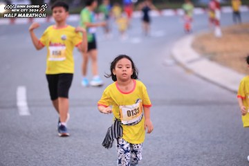 BINH DUONG NEW CITY HALF MARATHON 2024 - Ảnh #1727100
