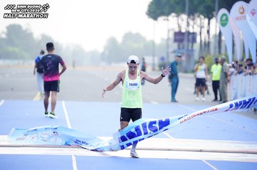 BINH DUONG NEW CITY HALF MARATHON 2024 - Ảnh #1771458