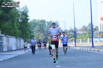 BINH DUONG NEW CITY HALF MARATHON 2024 - Ảnh #1768243
