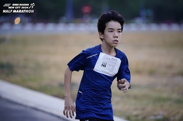BINH DUONG NEW CITY HALF MARATHON 2024 - Ảnh #1724561
