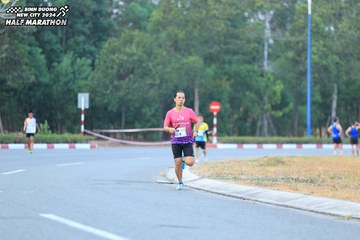 BINH DUONG NEW CITY HALF MARATHON 2024 - Ảnh #1735738