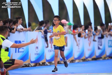 BINH DUONG NEW CITY HALF MARATHON 2024 - Ảnh #1728982