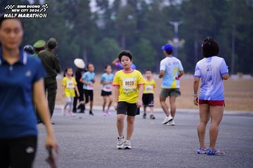 BINH DUONG NEW CITY HALF MARATHON 2024 - Ảnh #1724919