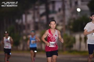 BINH DUONG NEW CITY HALF MARATHON 2024 - Ảnh #1756259