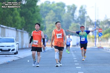 BINH DUONG NEW CITY HALF MARATHON 2024 - Ảnh #1766542
