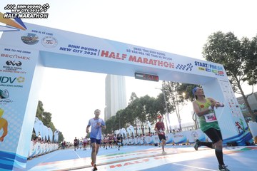 BINH DUONG NEW CITY HALF MARATHON 2024 - Ảnh #1821408