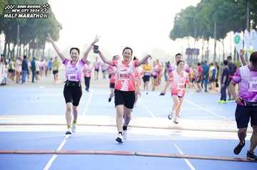 BINH DUONG NEW CITY HALF MARATHON 2024 - Ảnh #1763449