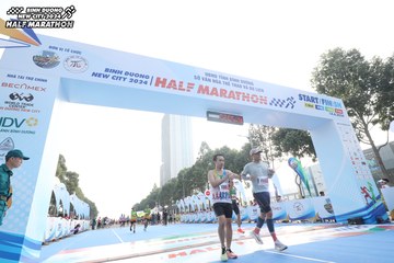 BINH DUONG NEW CITY HALF MARATHON 2024 - Ảnh #1822155