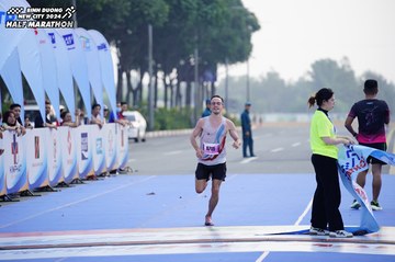 BINH DUONG NEW CITY HALF MARATHON 2024 - Ảnh #1770771
