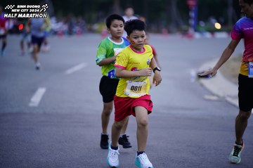 BINH DUONG NEW CITY HALF MARATHON 2024 - Ảnh #1724567