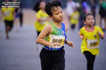 BINH DUONG NEW CITY HALF MARATHON 2024 - Ảnh #1725362